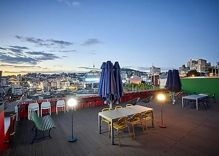 H Itaewon *