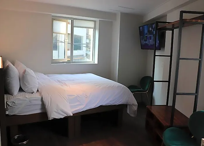 H Itaewon Seul