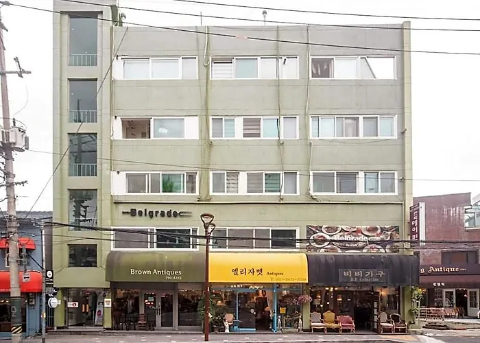 H Itaewon *
